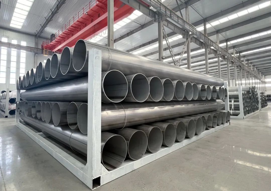 welded stainless pipes